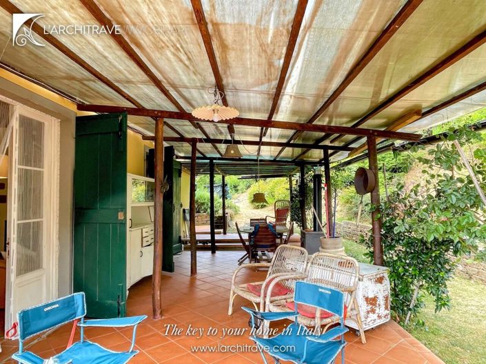 Image No.19-4 Bed House for sale
