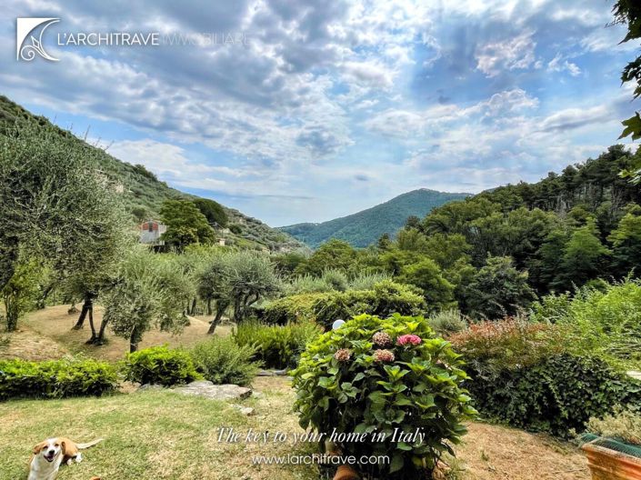 Image No.29-4 Bed House for sale