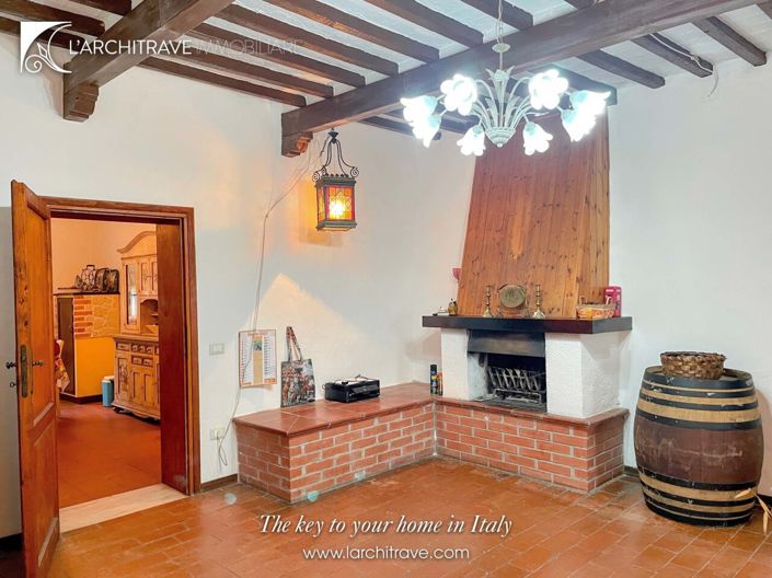 Image No.13-5 Bed House for sale