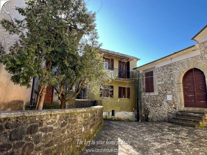 Image No.10-Maison de 2 chambres à vendre à Fivizzano