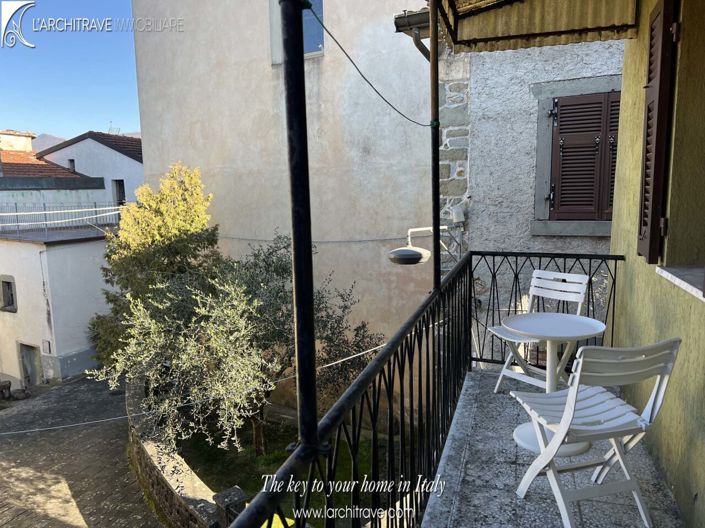 Image No.9-Maison de 2 chambres à vendre à Fivizzano