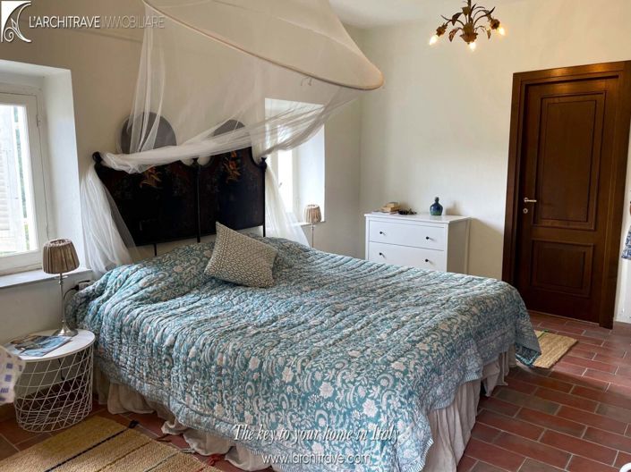 Image No.13-4 Bed House for sale