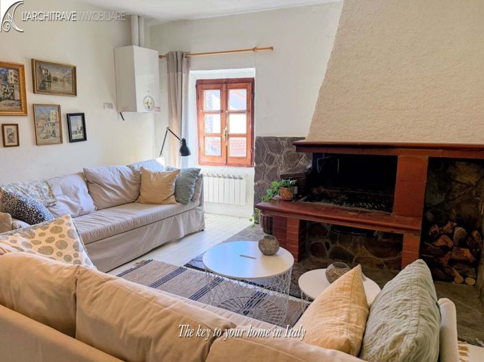 Image No.4-4 Bed House for sale