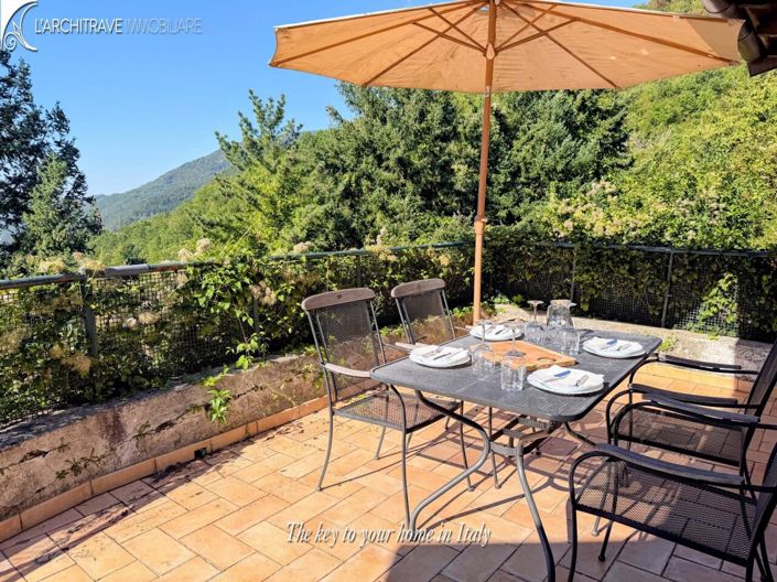 Image No.7-4 Bed House for sale