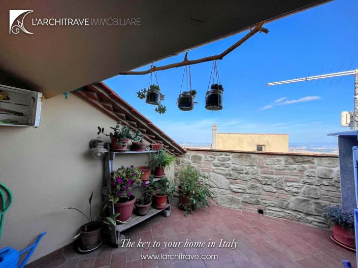 Image No.14-2 Bed House for sale