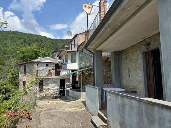 Image No.12-Maison de 2 chambres à vendre à Licciana Nardi