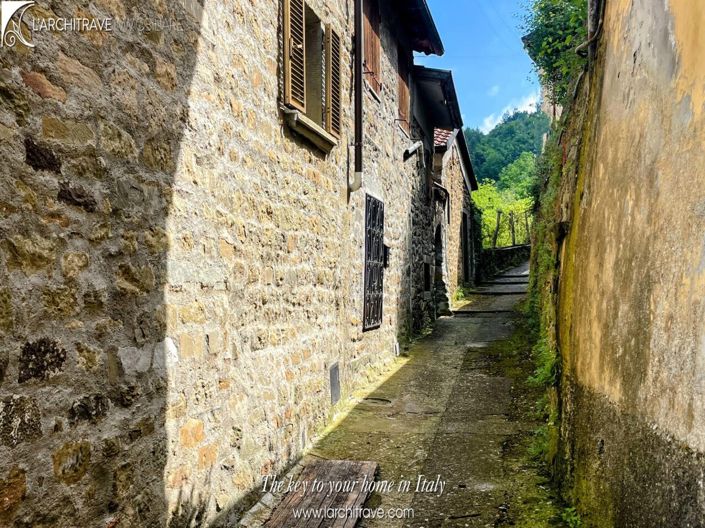 Image No.11-Maison de 2 chambres à vendre à Casola in Lunigiana
