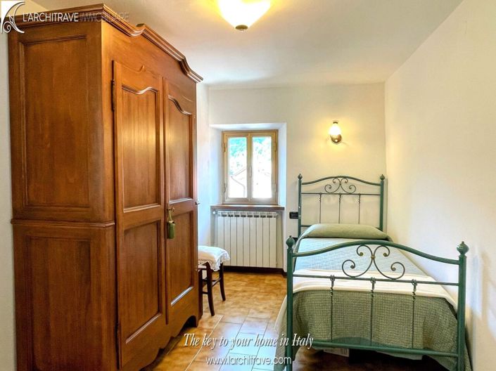 Image No.7-Maison de 2 chambres à vendre à Casola in Lunigiana
