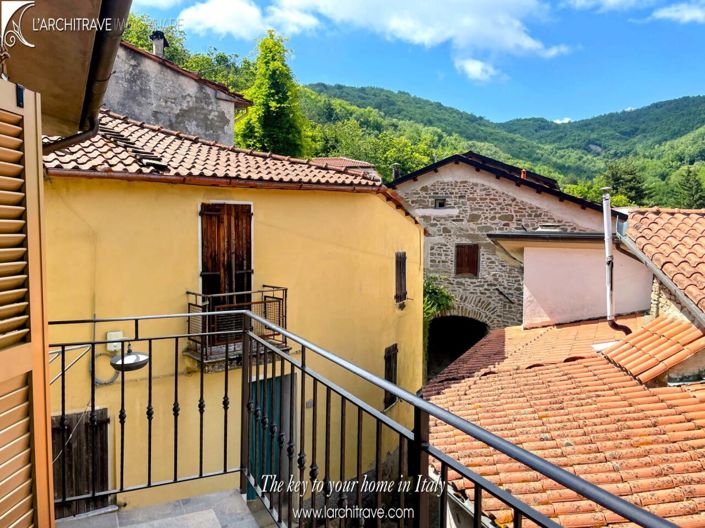 Image No.9-Maison de 2 chambres à vendre à Casola in Lunigiana
