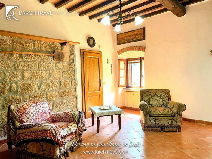 Image No.12-2 Bed House for sale