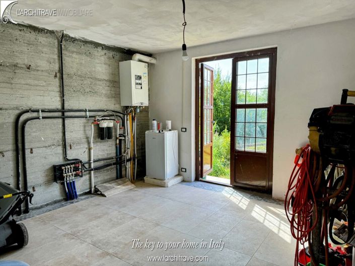 Image No.14-2 Bed House for sale
