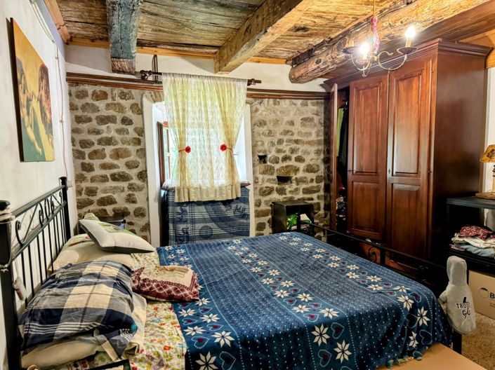 Image No.20-3 Bed House for sale