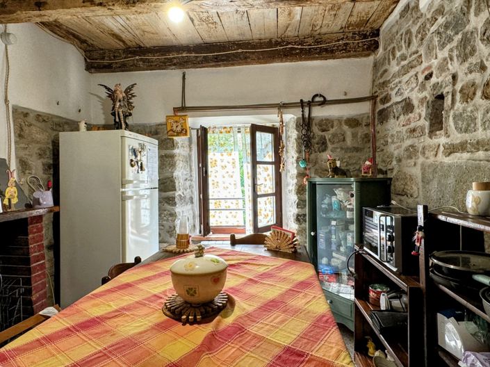 Image No.22-3 Bed House for sale