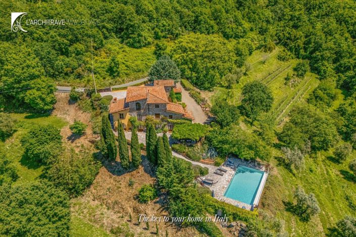 Image No.24-6 Bed House for sale