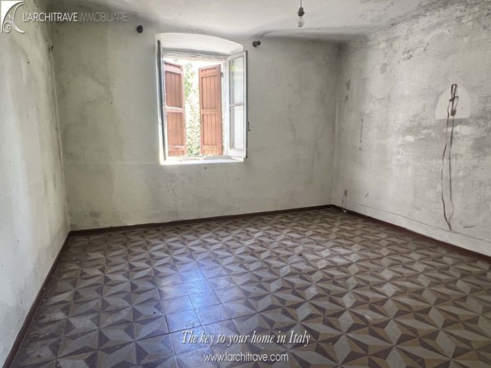 Image No.5-3 Bed House for sale