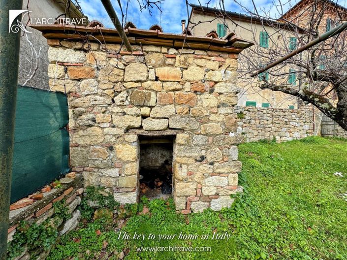 Image No.16-2 Bed House for sale