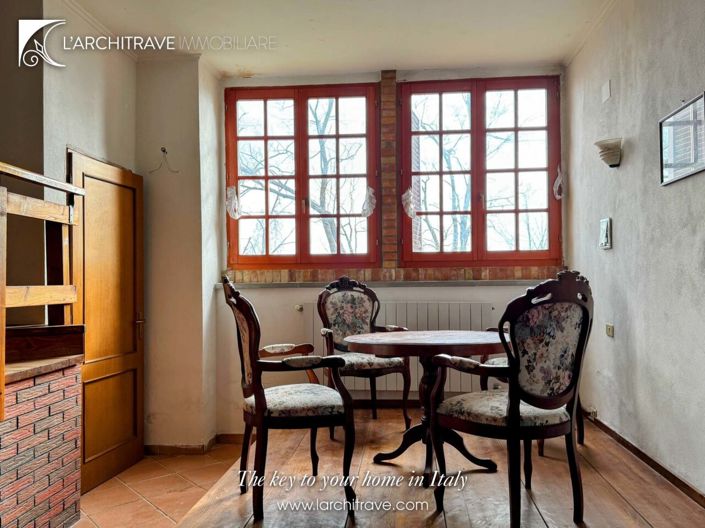 Image No.7-2 Bed House for sale