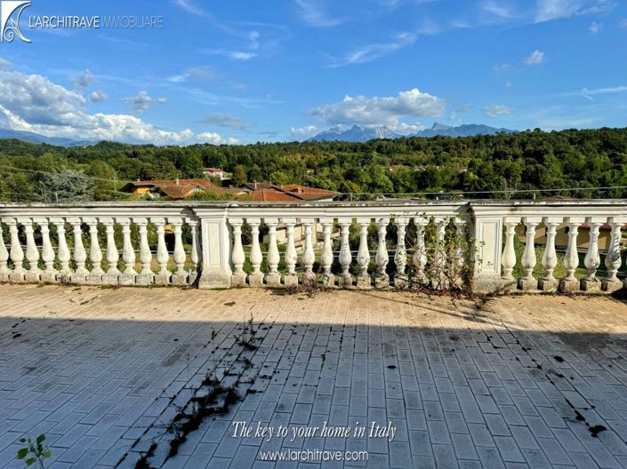 Image No.2-3 Bed House for sale