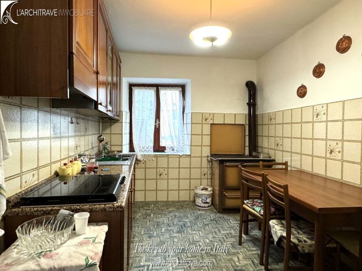 Image No.4-2 Bed House for sale