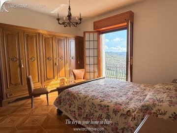 LA VALLE (10).jpg