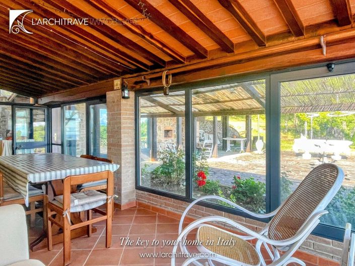 Image No.5-2 Bed House for sale