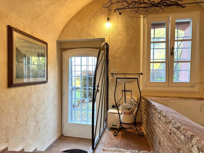 Image No.21-2 Bed House for sale