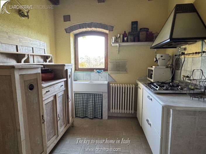 Image No.5-1 Bed House for sale
