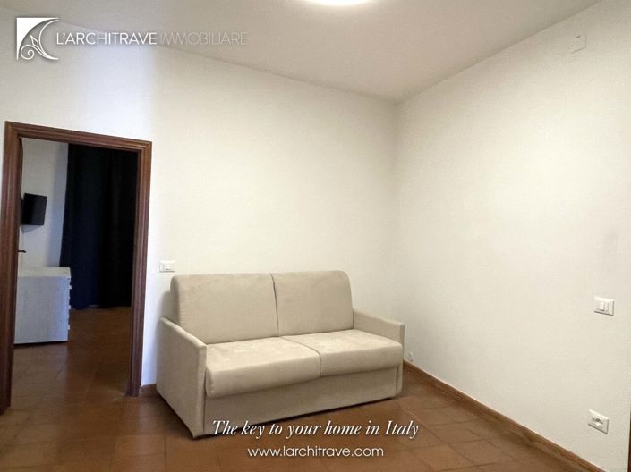 Image No.7-1 Bed House for sale