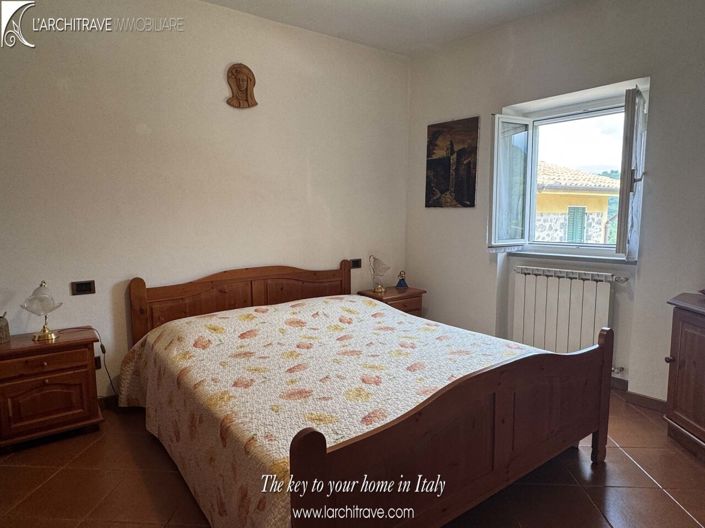 Image No.9-1 Bed House for sale
