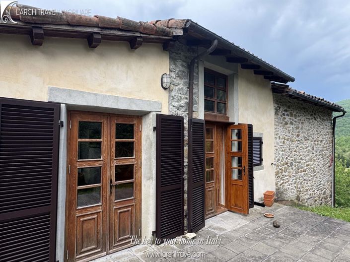 Image No.16-3 Bed House for sale