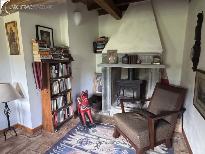 Image No.8-3 Bed House for sale
