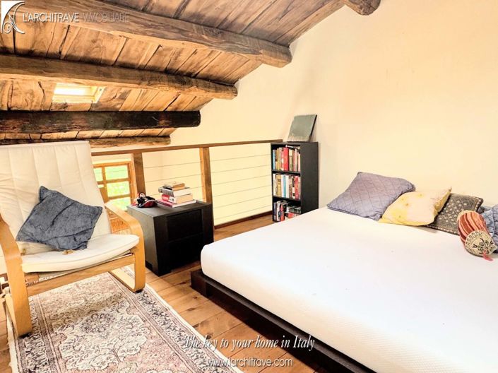 Image No.9-3 Bed House for sale