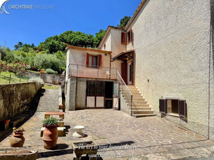 Image No.3-3 Bed House for sale