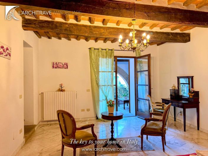 Image No.21-3 Bed House for sale