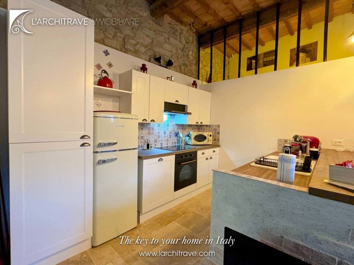 Image No.29-3 Bed House for sale