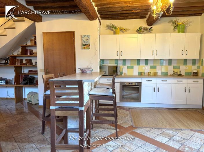 Image No.8-3 Bed House for sale