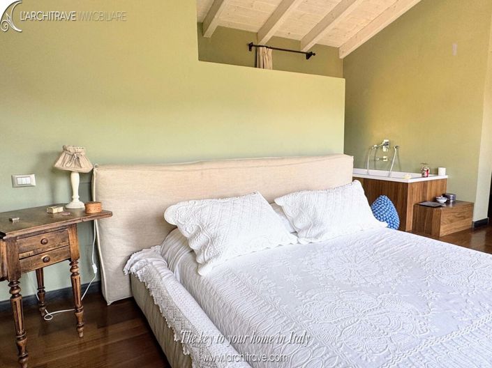 Image No.19-2 Bed House for sale