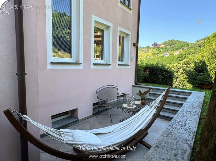Image No.23-2 Bed House for sale