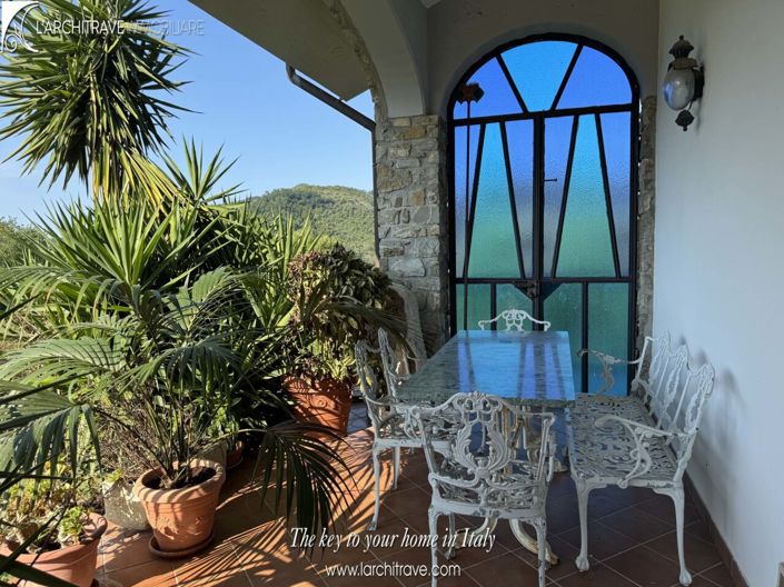 Image No.2-3 Bed House for sale