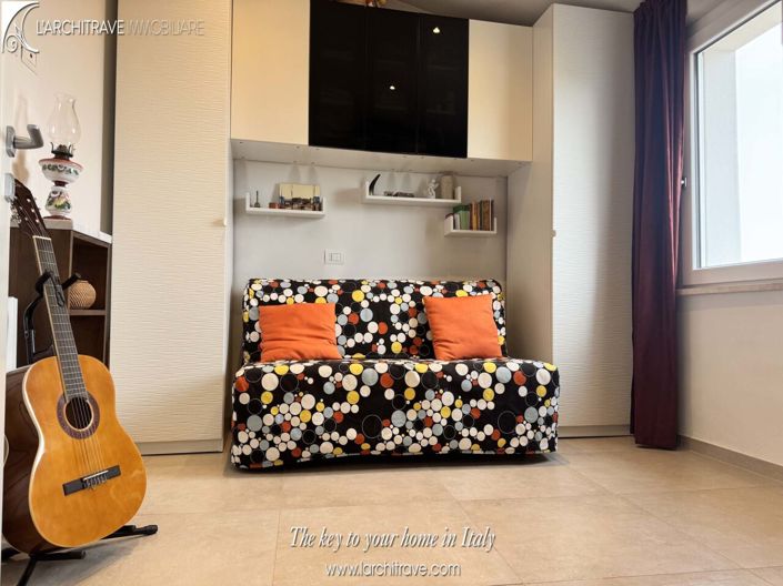 Image No.16-1 Bed House for sale