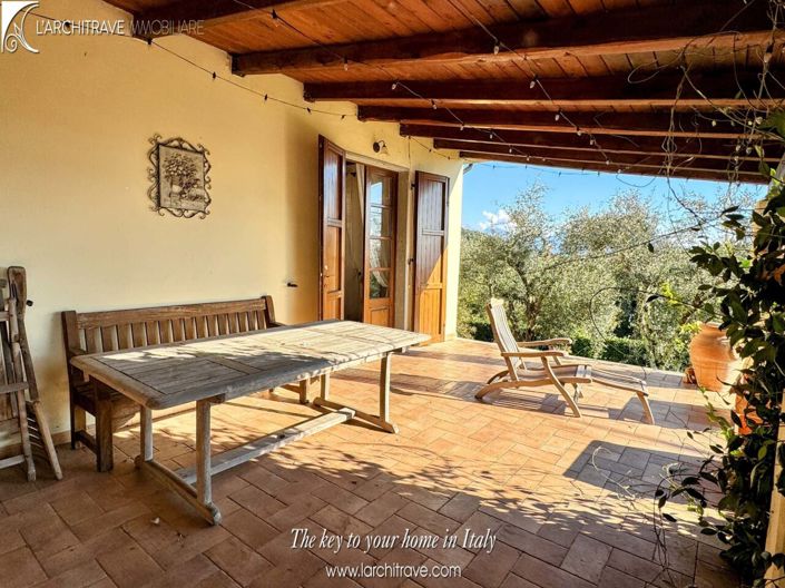 Image No.15-3 Bed House for sale