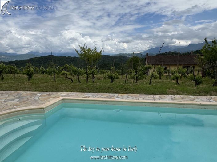 Image No.3-3 Bed House for sale