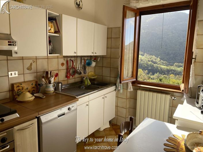 Image No.7-3 Bed House for sale