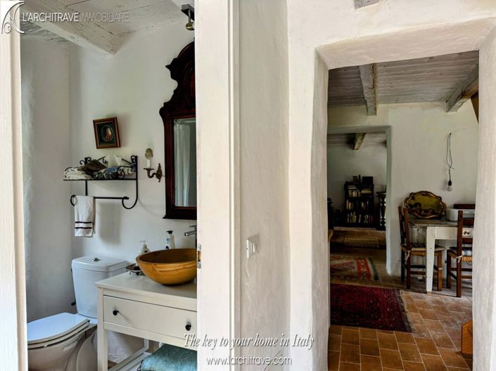 Image No.9-1 Bed House for sale
