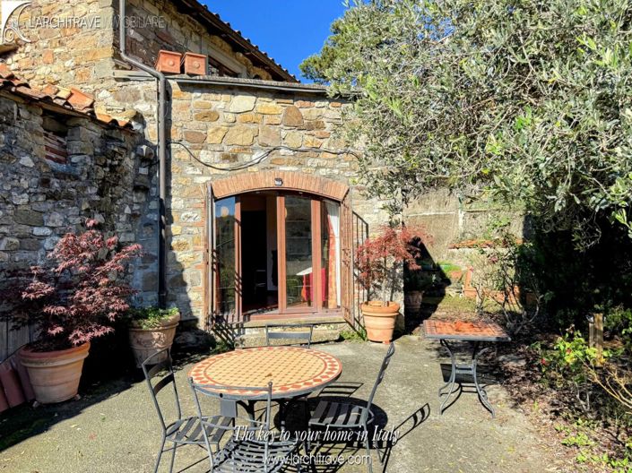Image No.3-2 Bed House for sale