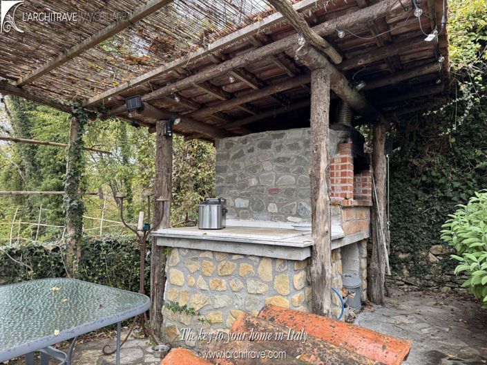 Image No.6-3 Bed House for sale