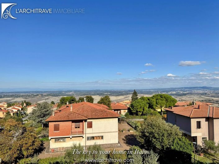 Image No.17-2 Bed House for sale