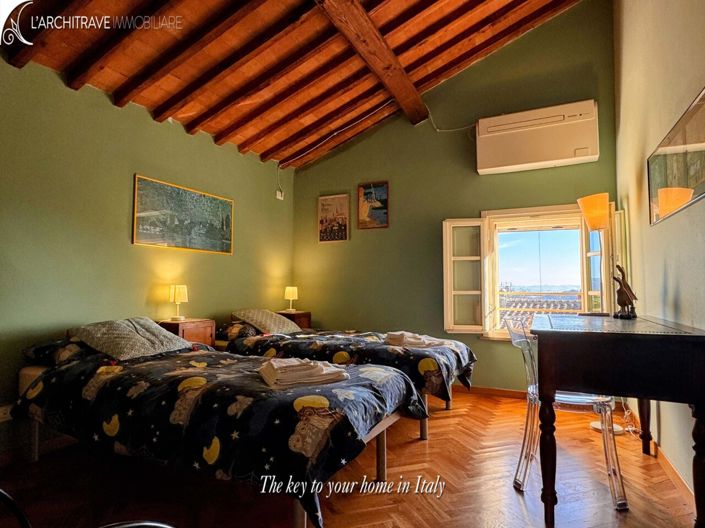 Image No.26-2 Bed House for sale
