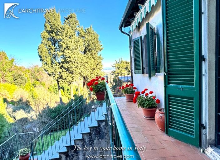 Image No.9-4 Bed House for sale