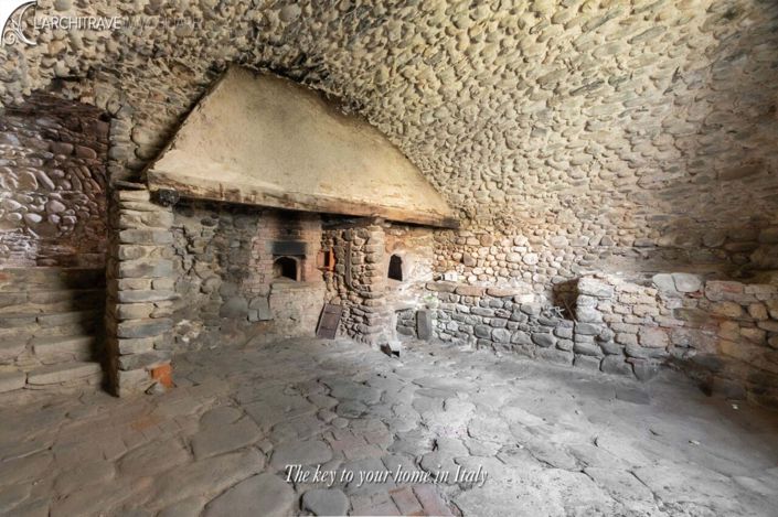 Image No.27-6 Bed House for sale